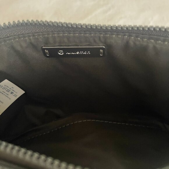 Lululemon Double Up Pouch Dark Olive Wristlet - Picture 10 of 12